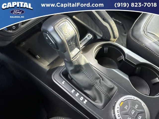 Used 2025 Beige Ford Badlands image 30