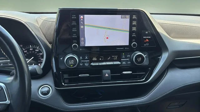 Used 2020 Gray Toyota XLE image 26