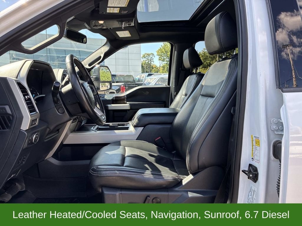 Used 2022 White Ford Lariat image 22