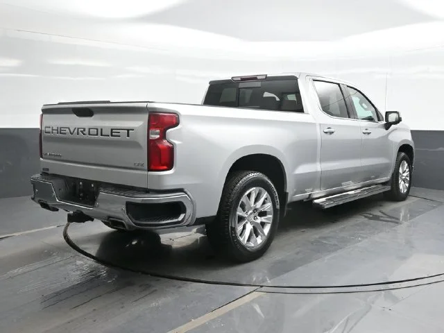 Used 2021 Silver Chevrolet LTZ image 9