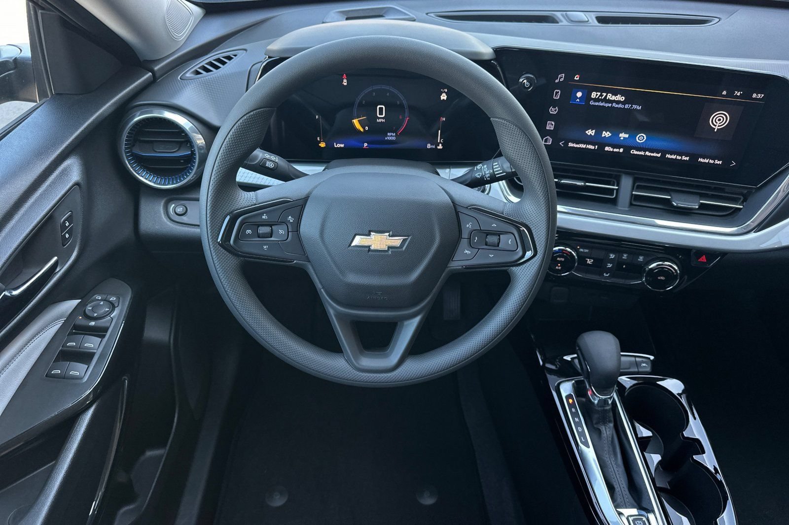 2026 Chevrolet Trax LT - Photo 14