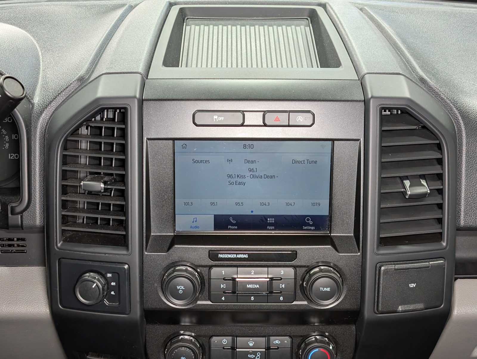 Used 2020 Magma Red Ford XL image 18