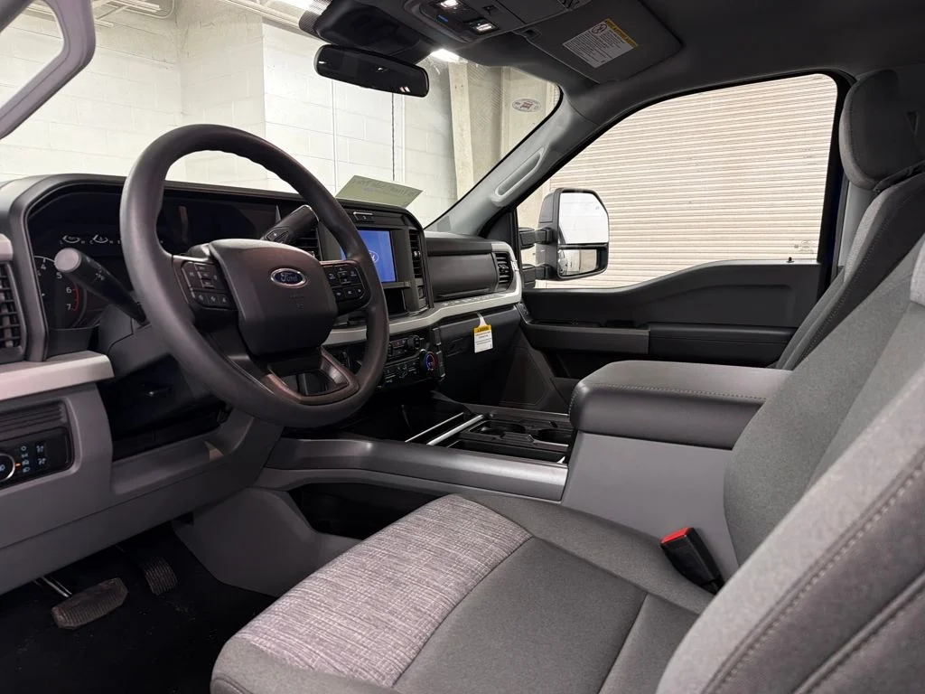 New 2026 Blue Ford XLT Tremor image 6