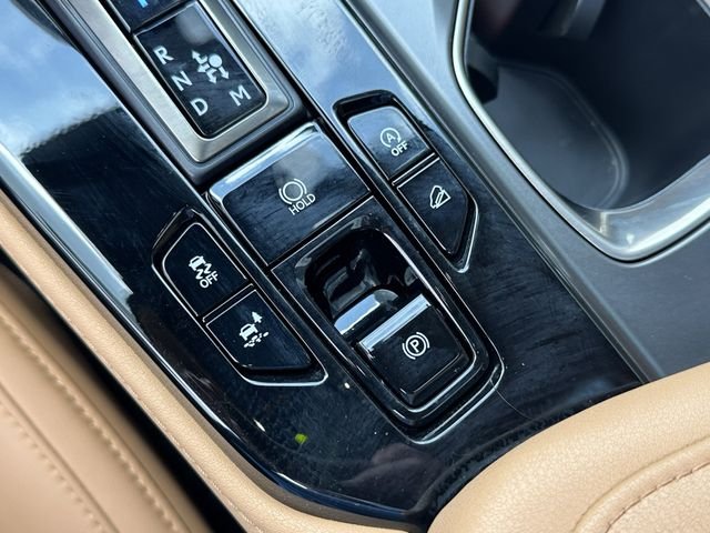 Used 2025 Silver Lexus 350 Premium image 25