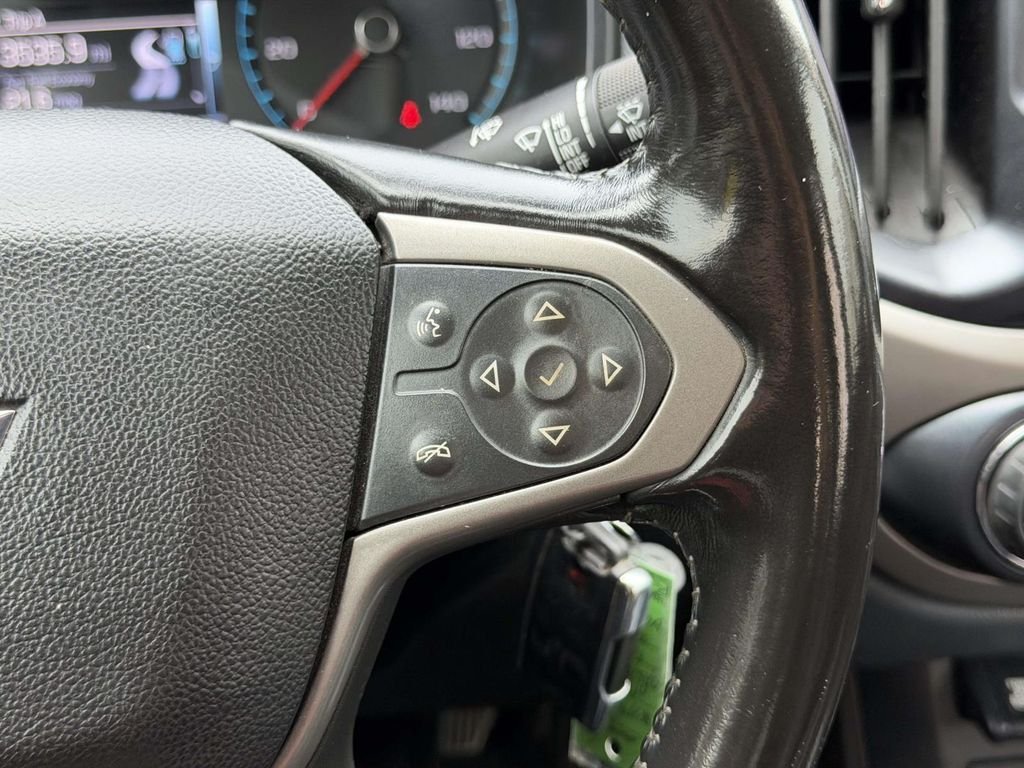 Used 2016 Black Chevrolet Z71 image 9