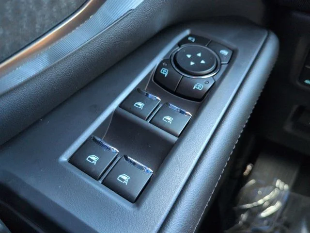 New 2026 Glacier Gray Metallic Tri-Coat Ford Tremor® image 25