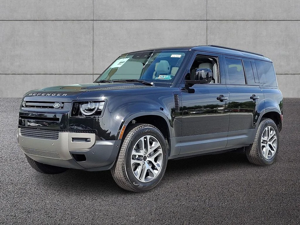 New 2026 Santorini Black Land Rover S image 1
