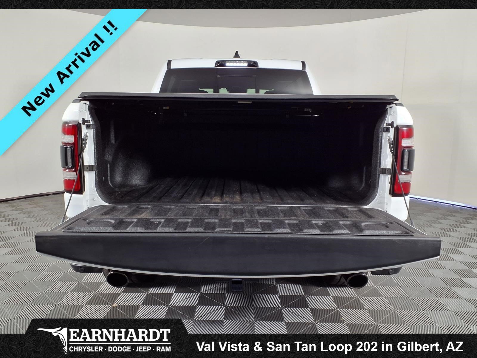 Used 2022 Bright White Clearcoat Ram Limited image 8