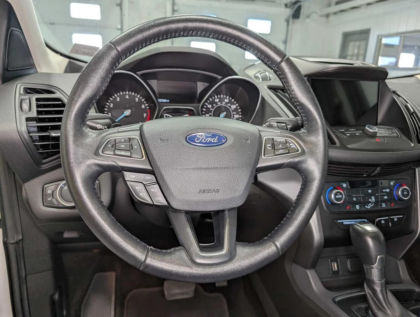 Used 2017 White Platinum Metallic Tri-Coat Ford SE image 36