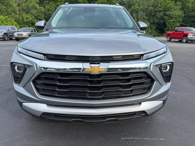 New 2026 Sterling Gray Metallic Chevrolet LT image 7