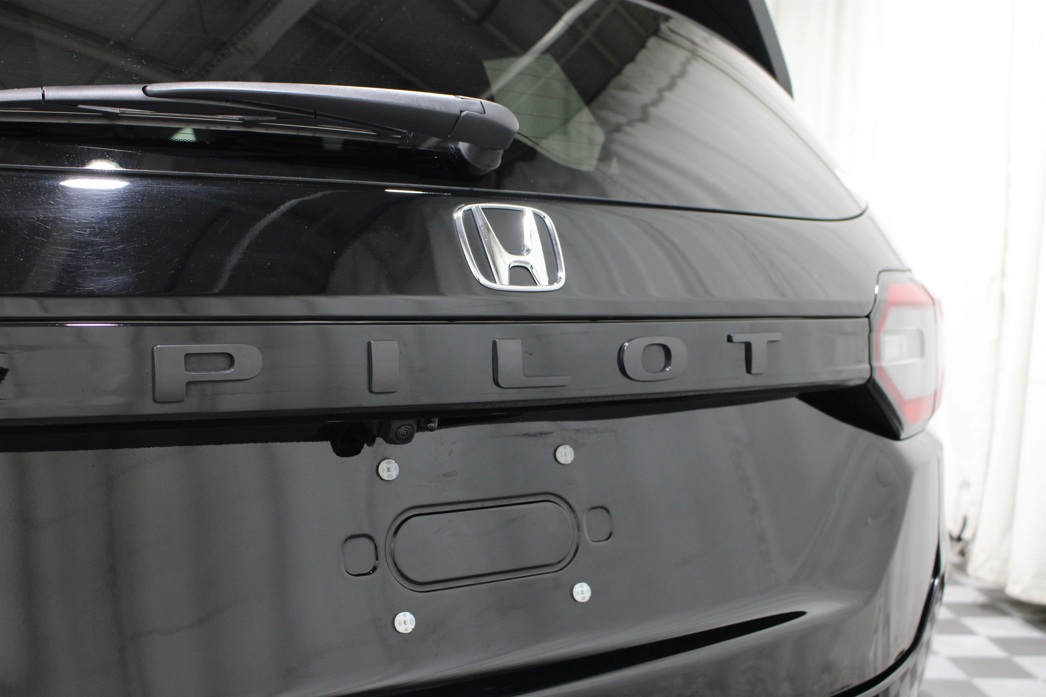 2025 Honda Pilot EX-L - Photo 30