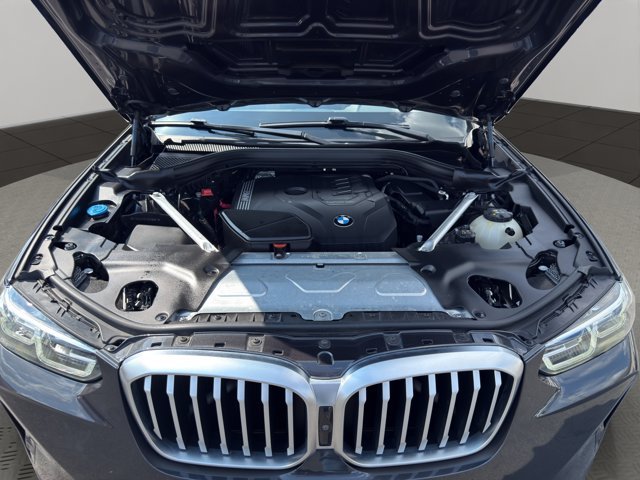 Used 2023 Dark Graphite Metallic BMW xDrive30i image 22