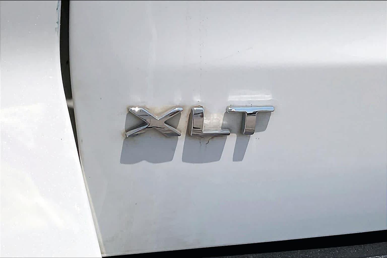 Used 2024 Star White Metallic Tri-Coat Ford XLT image 29