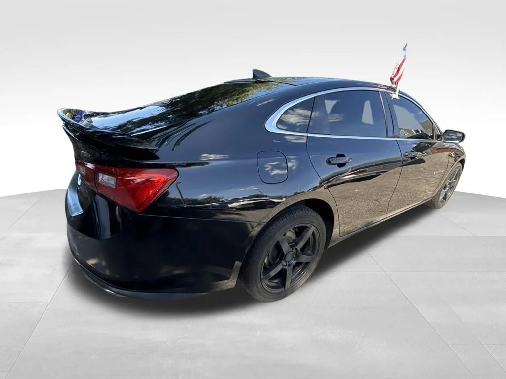 Used 2019 Black Chevrolet RS image 4