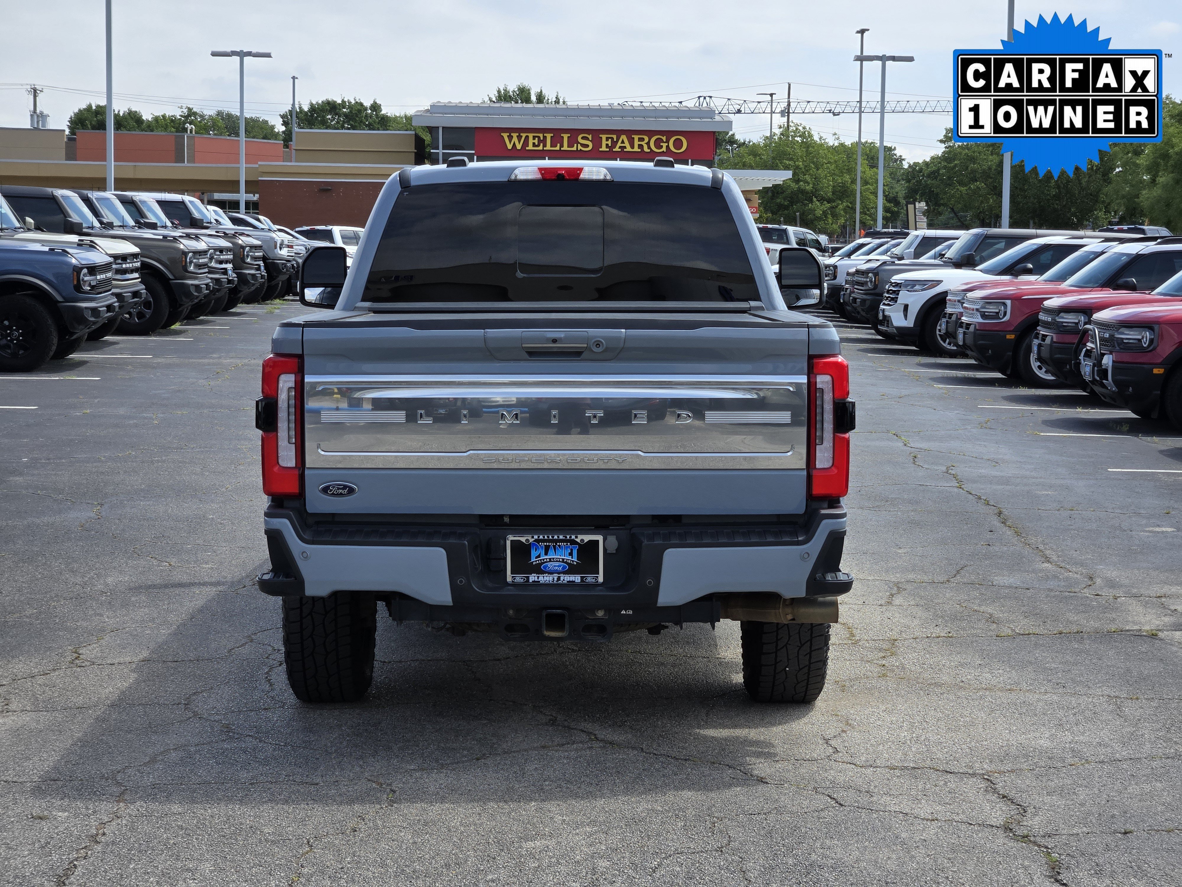 Used 2024 Gray Metallic Ford Limited image 6