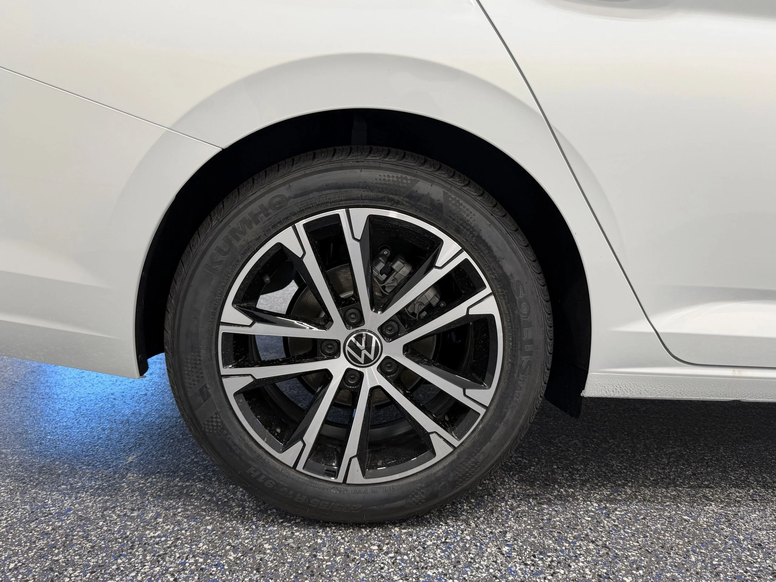 2026 Volkswagen Jetta Sport - Photo 13