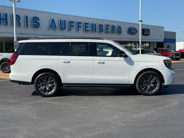New 2026 Star White Metallic Tri-Coat Ford Platinum image 1