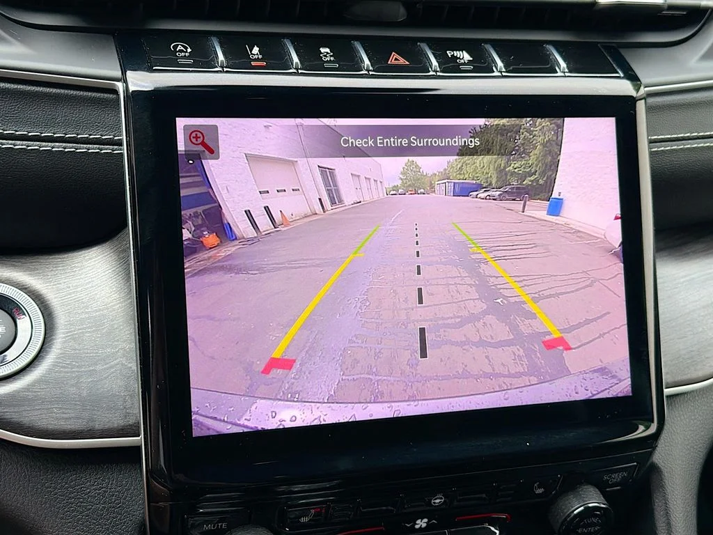Used 2022 Gray Metallic Jeep Limited image 18