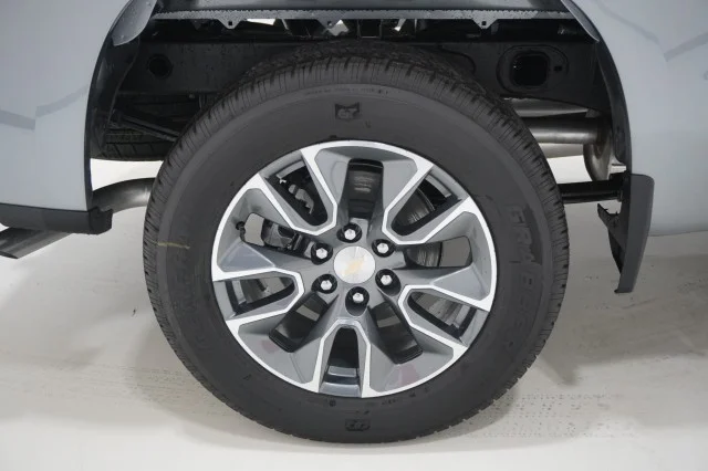 2026 Chevrolet Silverado 1500 LT - Photo 6