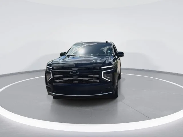 Certified Used 2025 Black Chevrolet High Country image 3