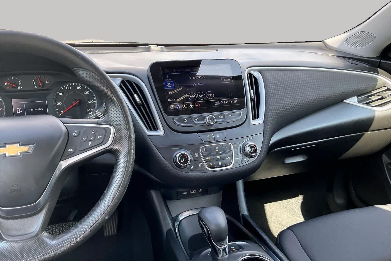 Used 2023 Mineral Gray Metallic Chevrolet LT image 7