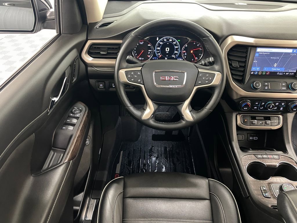 2023 GMC Acadia Denali - Photo 25