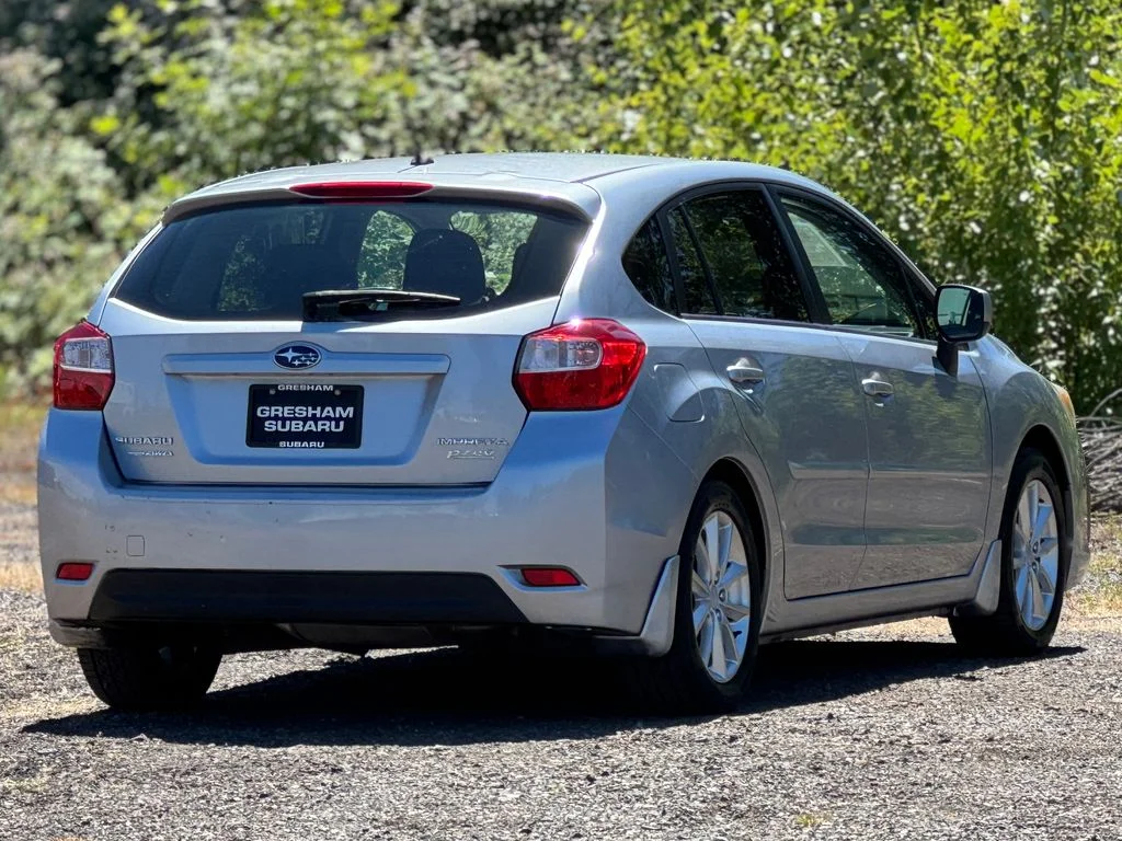 Used 2012 Ice Silver Metallic Subaru 2.0i Premium image 7