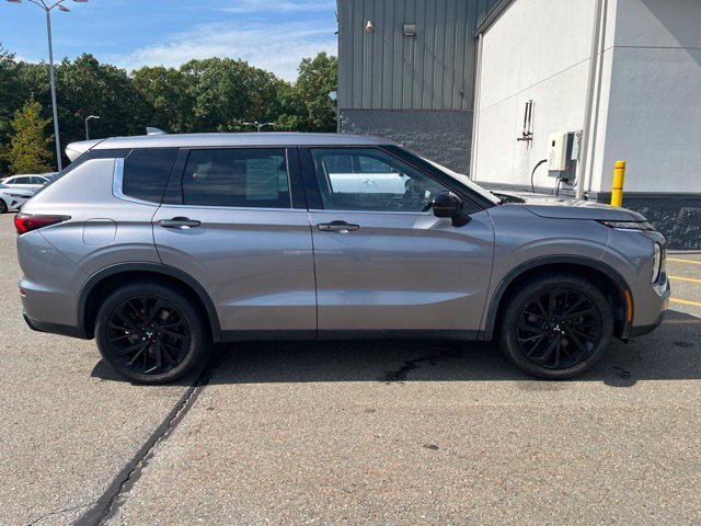 Used 2022 Mercury Gray Metallic Mitsubishi Black Edition image 2