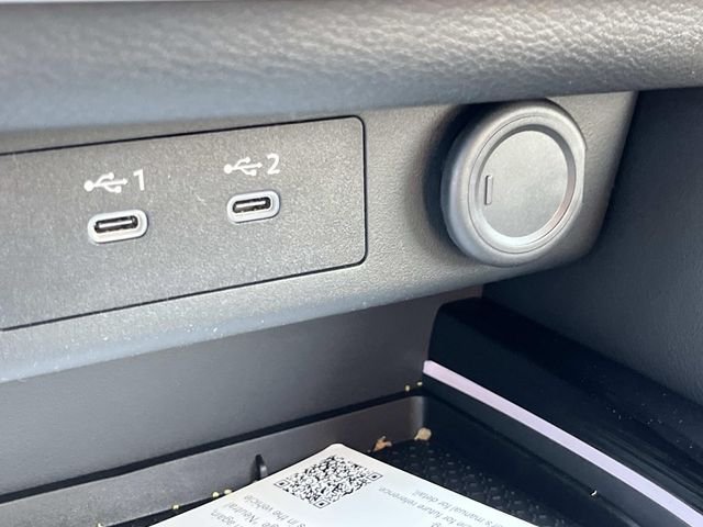 New 2026 Everest White Pearl TriCoat Nissan Platinum image 32