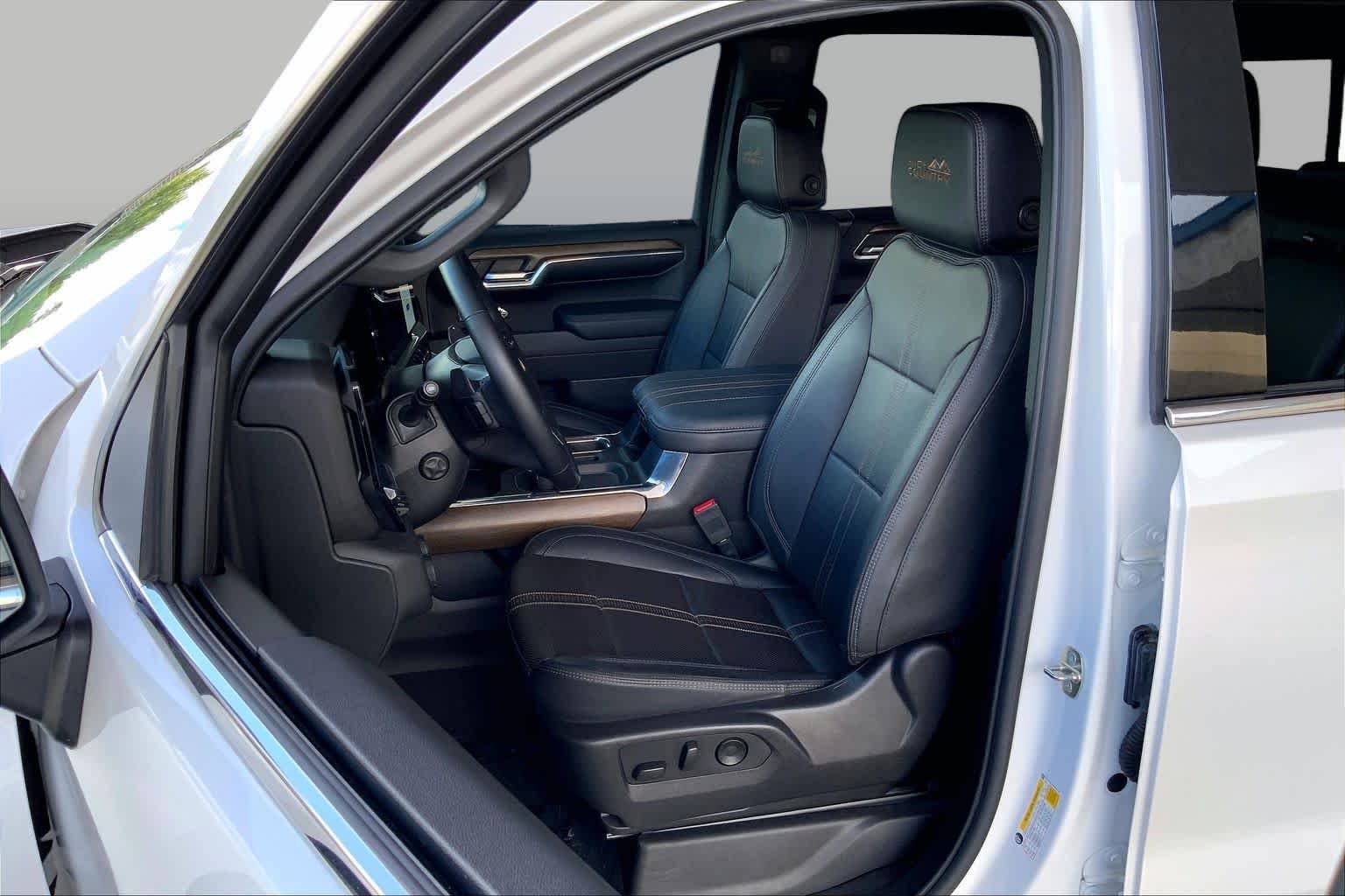 2024 Chevrolet Silverado 1500 High Country - Photo 8