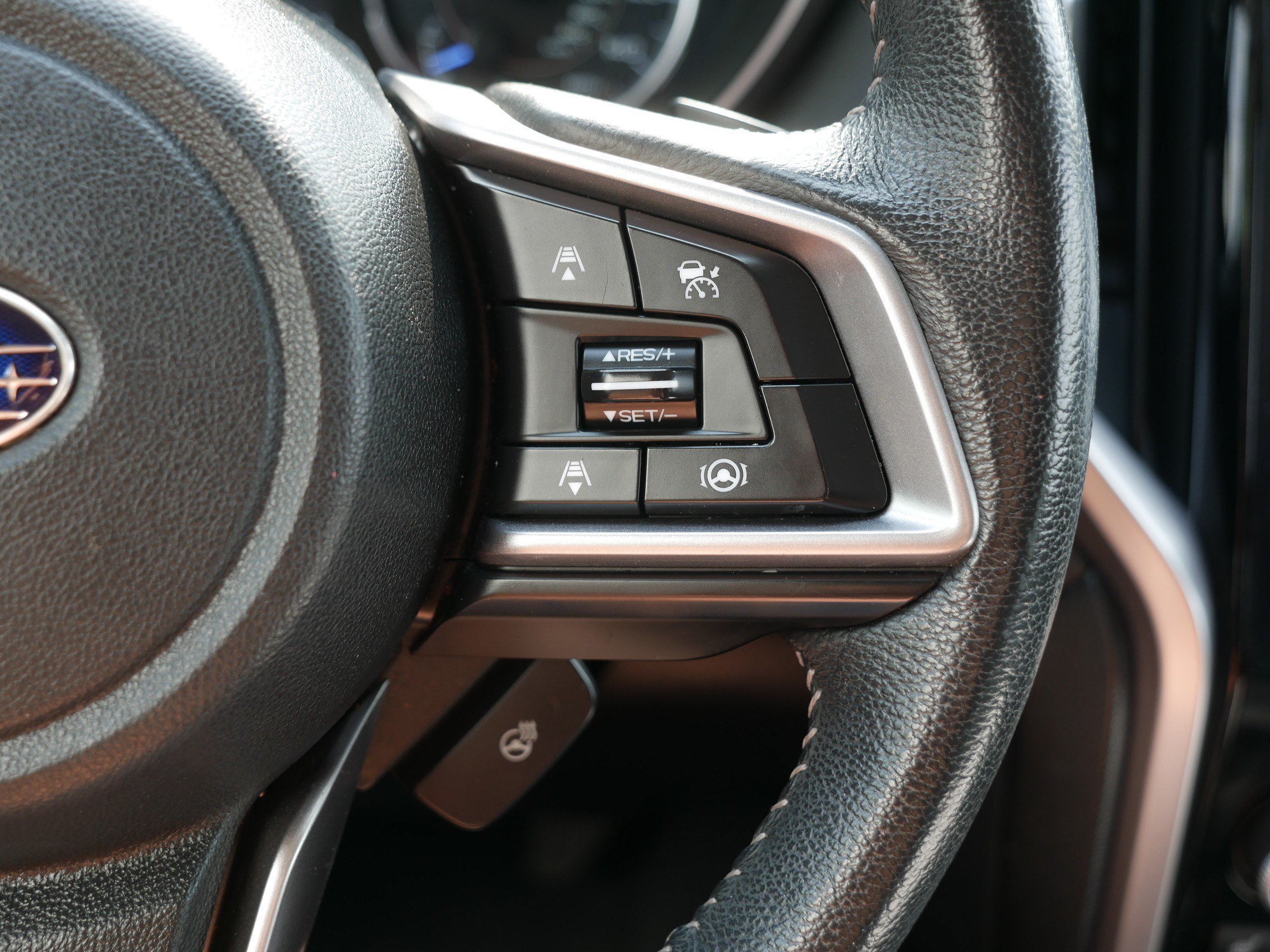 Used 2022 Magnetite Gray Metallic Subaru Limited image 30