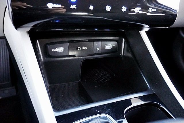 Used 2024 Silver Hyundai SEL image 28