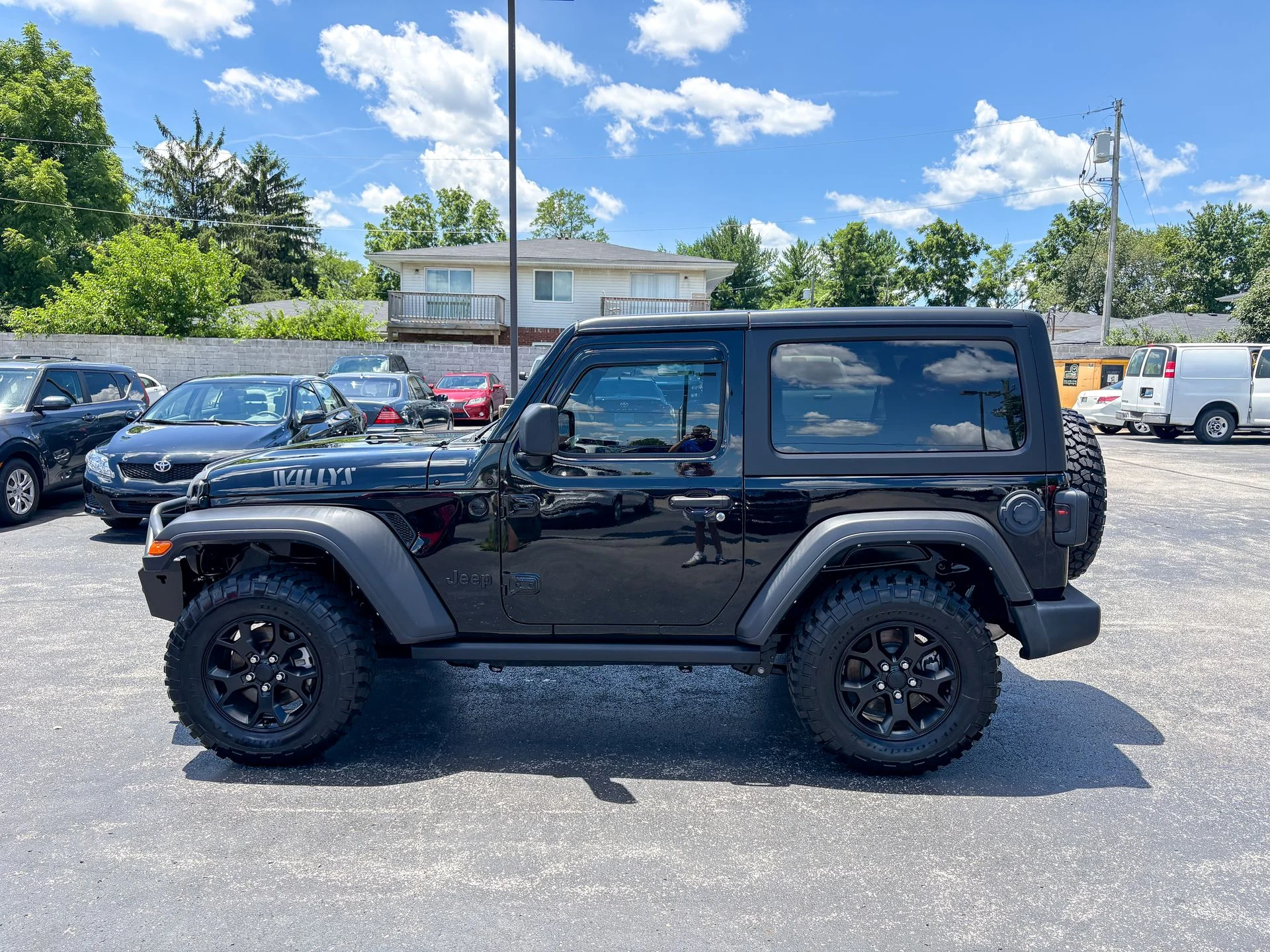 Used 2022 Black Jeep  image 10