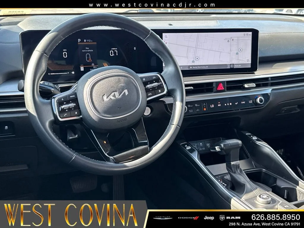 Used 2024 White Kia S image 30