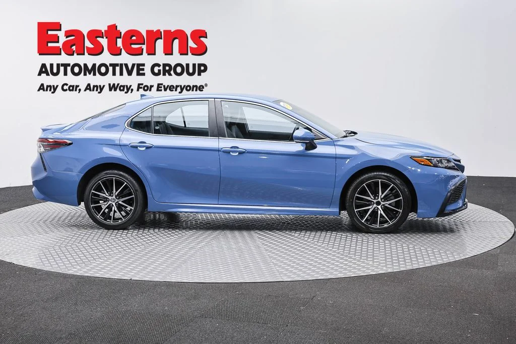 Used 2023 Blue Toyota SE image 4
