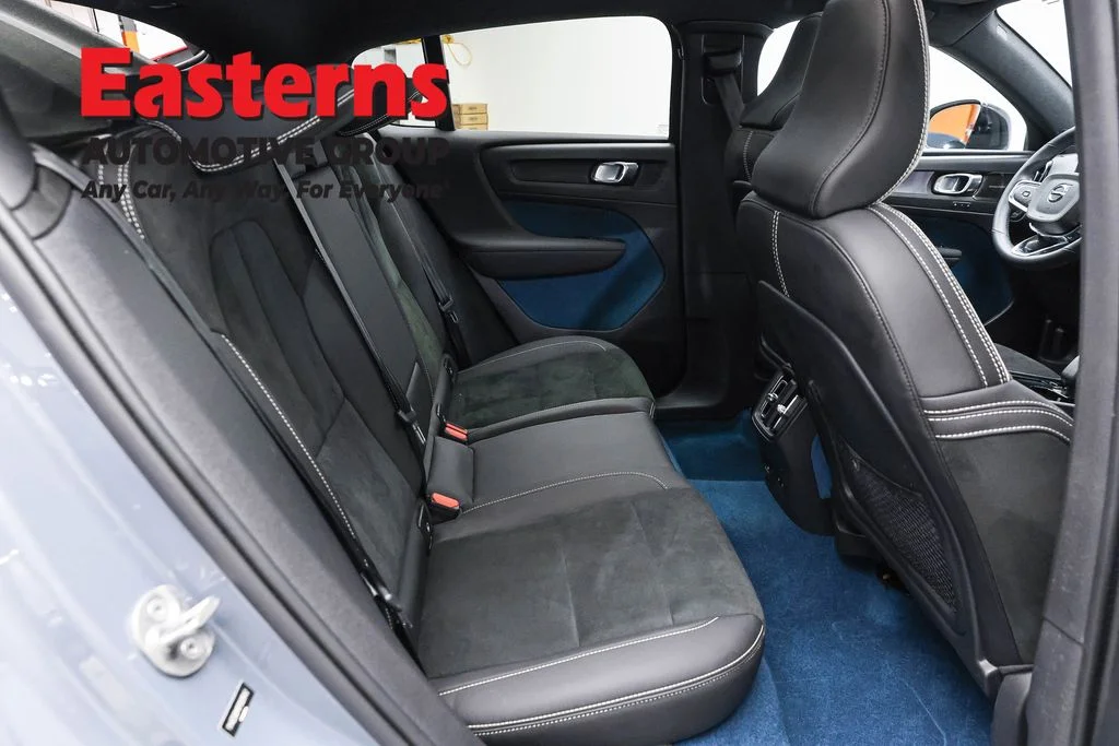 Used 2023 Blue Volvo Ultimate image 22
