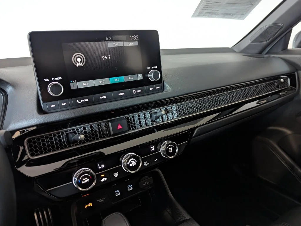 Used 2025 Gray Honda Sport image 8