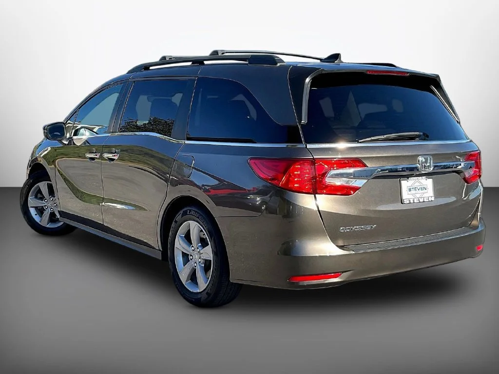 Used 2020 Pacific Pewter Metallic Honda EX-L image 4