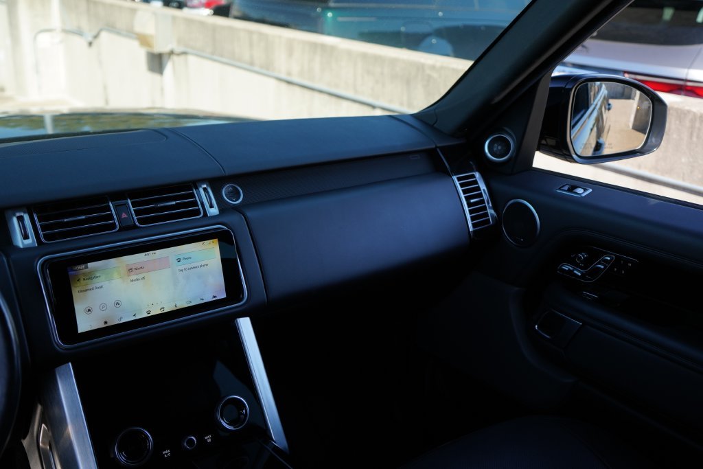 Used 2021 Black Land Rover Westminster image 28