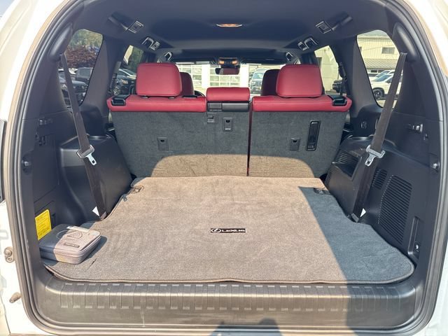 Used 2022 Starfire Pearl Lexus 460 image 15