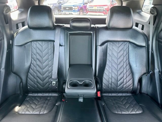 Used 2024 White Kia X-Line image 19