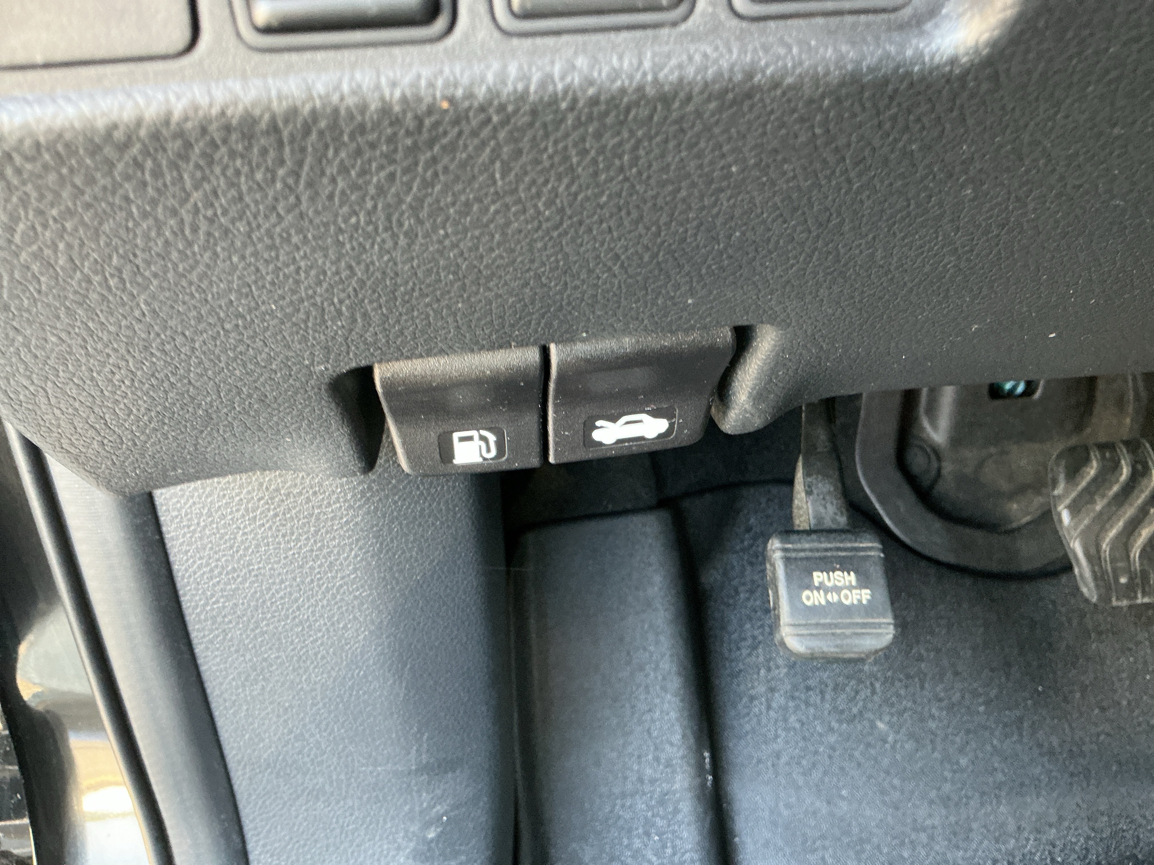 Used 2017 Magnetic Black Nissan S image 15