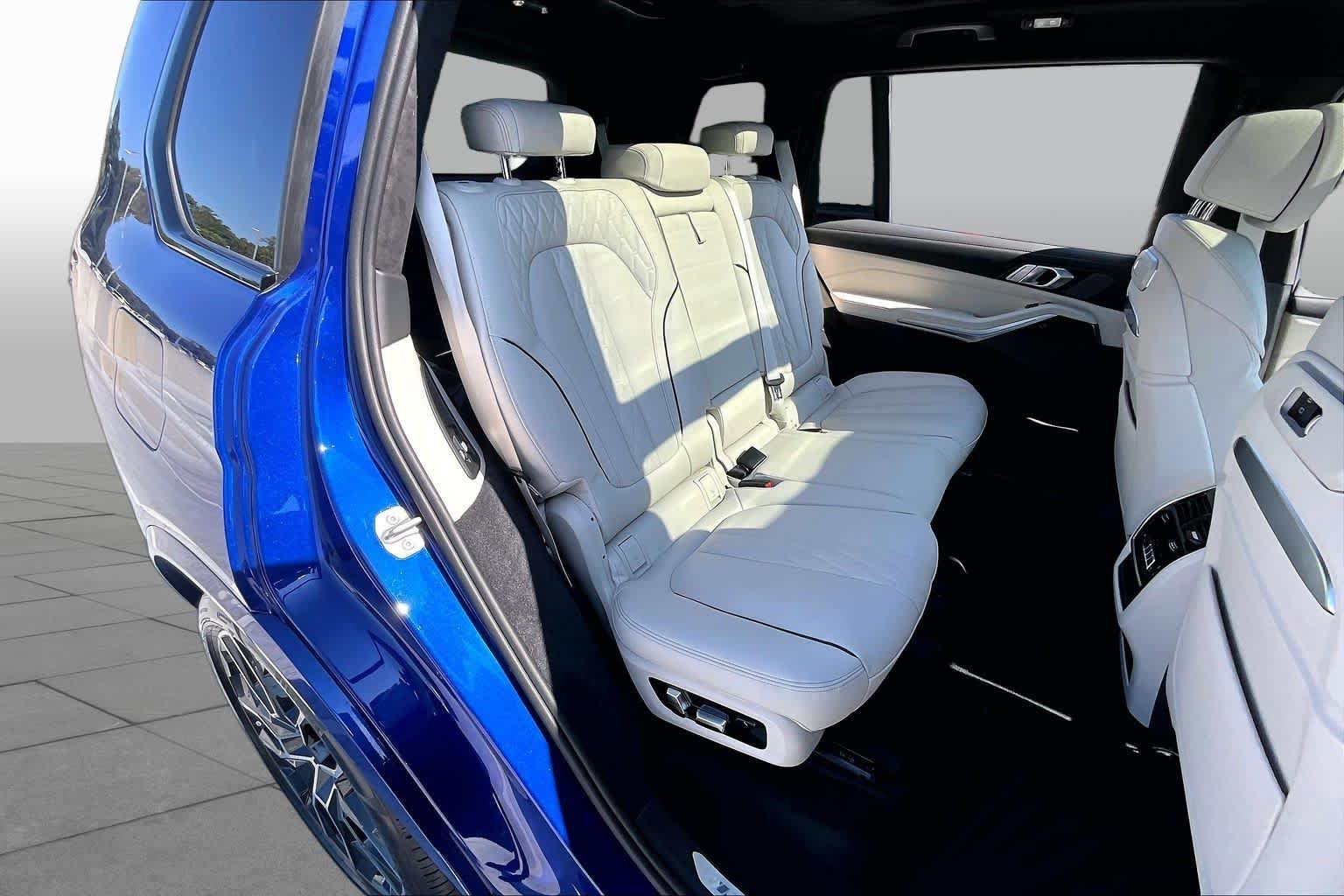 Used 2026 Marina Bay Blue Metallic BMW M60i image 20