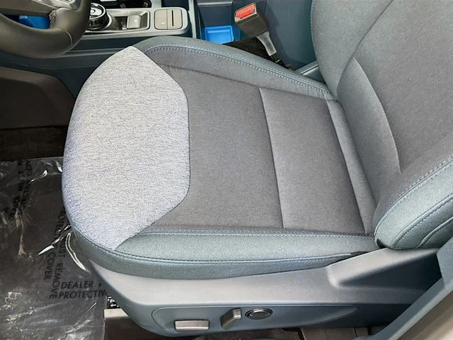 New 2026 Space White Metallic Ford XLT image 18