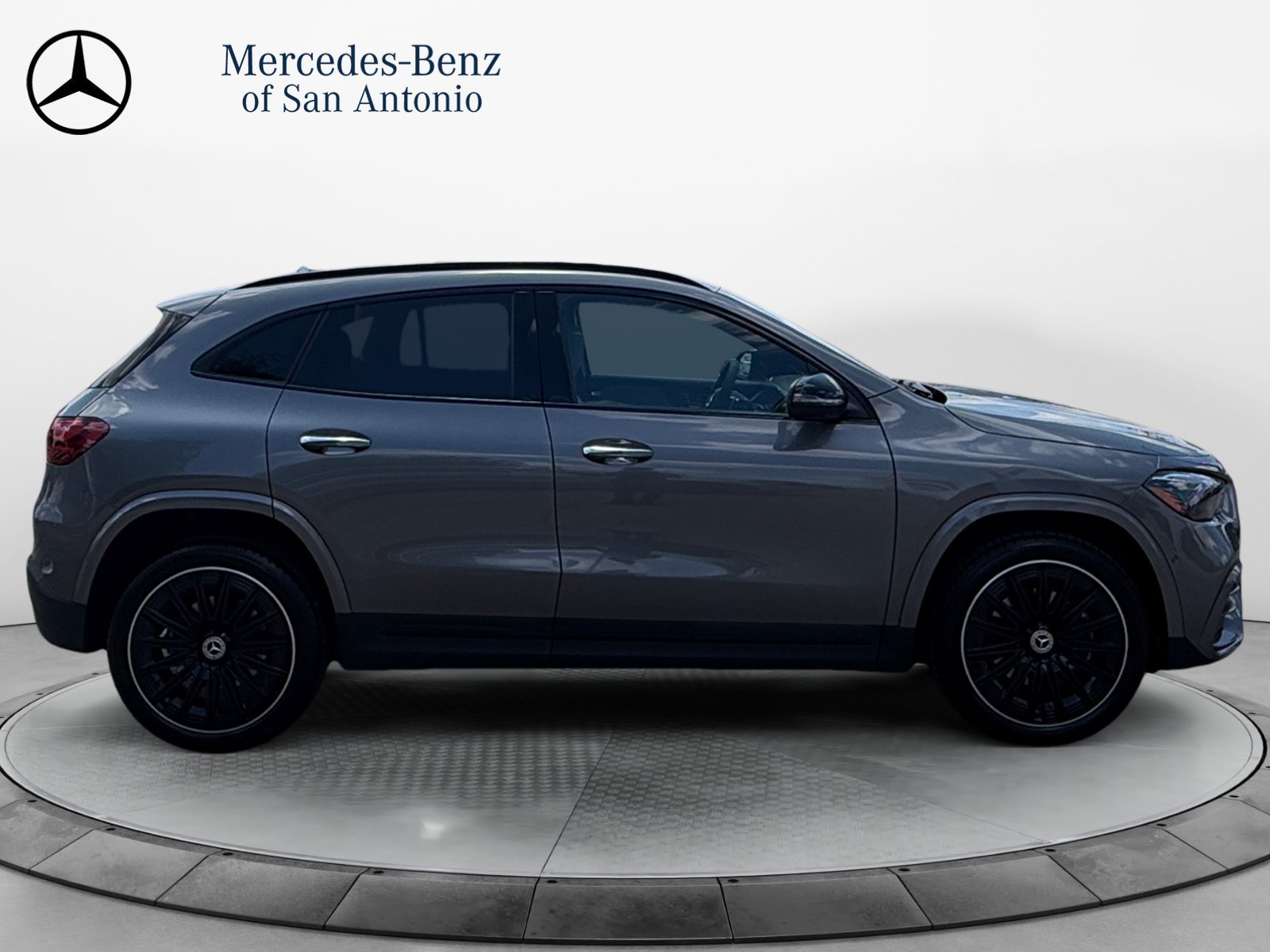 New 2026 Mountain Grey Metallic Mercedes-Benz GLA 250 image 8