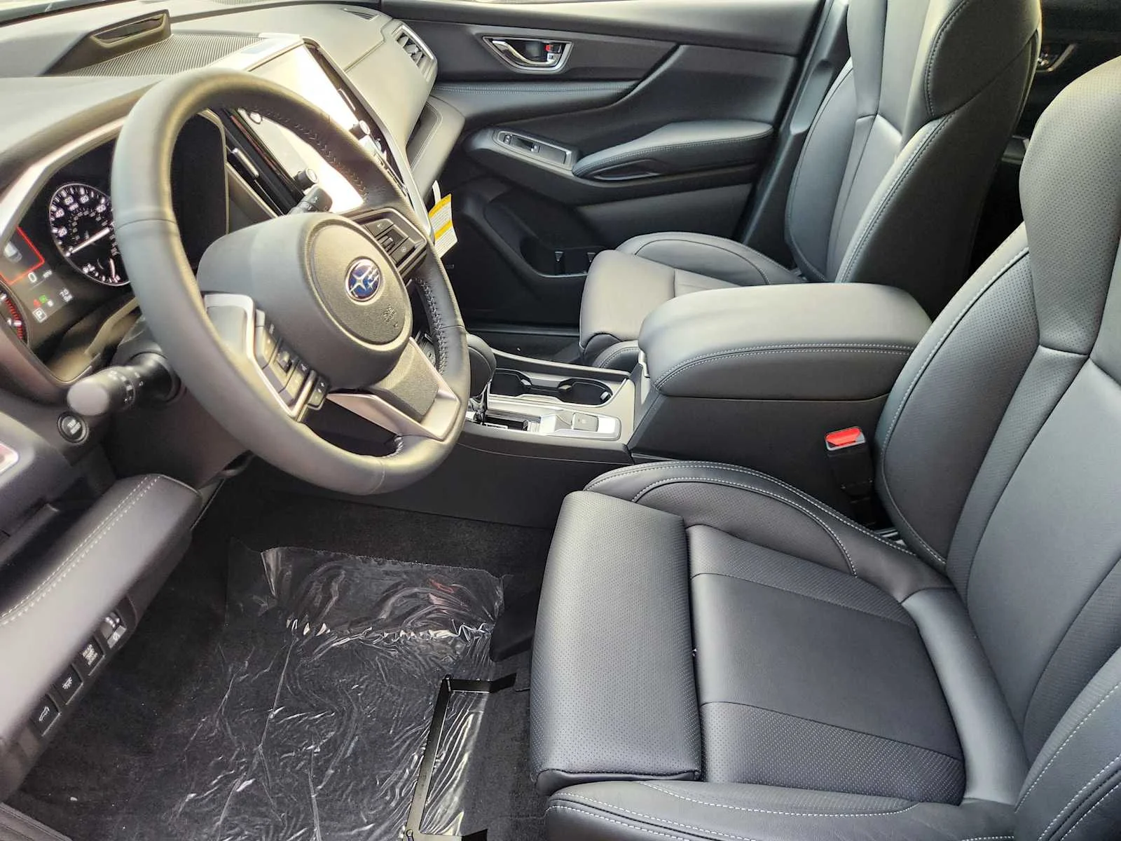 New 2027 MAGNETITE GRAY METALLIC Subaru Limited 7-Passenger image 8