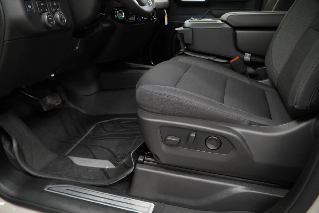 2026 Chevrolet Silverado 1500 RST - Photo 23