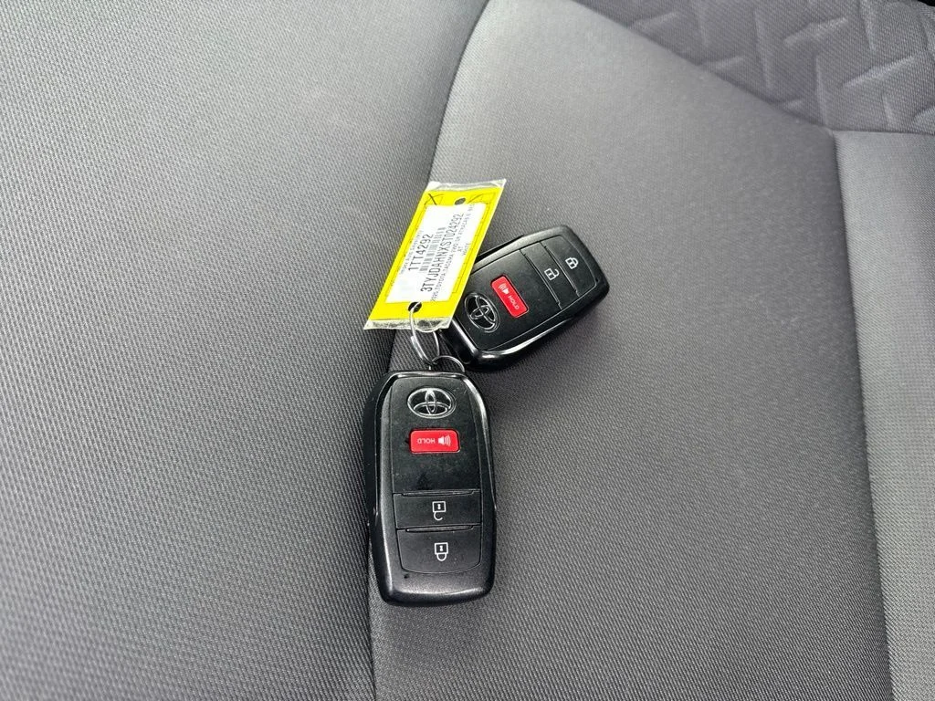 Used 2025 White Toyota SR image 31