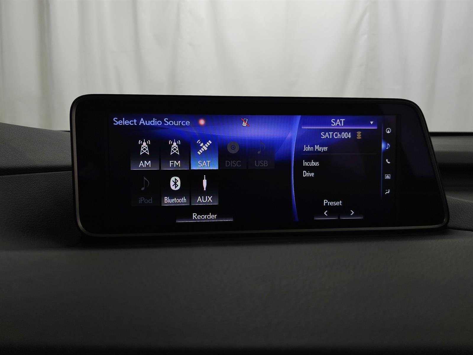 Used 2016 Black Lexus HYBRID image 23