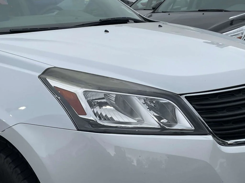 Used 2017 Chevrolet Traverse LS with VIN 1GNKVFKD4HJ350306 for sale in Huntersville, NC
